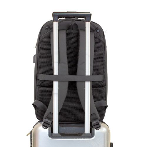 MOCHILA SEMI-RIGIDA "HOFMAN"