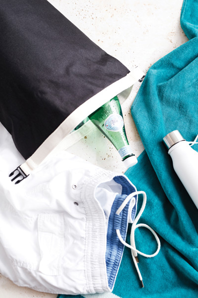 Vinga Sortino cooler bag, 580x250 mm - Black