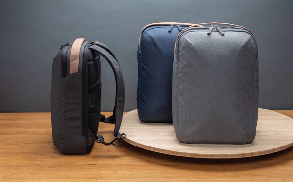 Sac à dos ordinateur two tone deluxe Impact AWARE™ 300D - Bleu Marine
