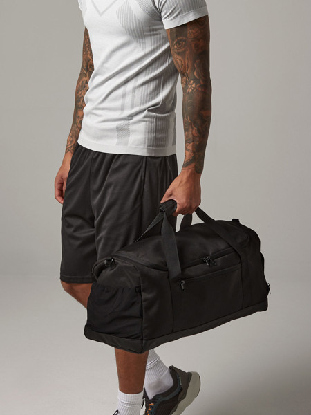 Medium Training Holdall - Fresh Pink