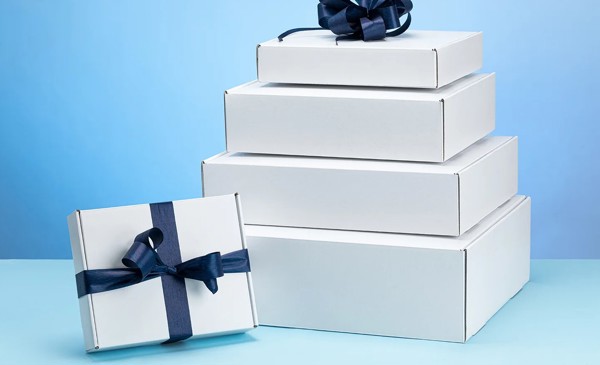 Gift boxes - foldable - from stock