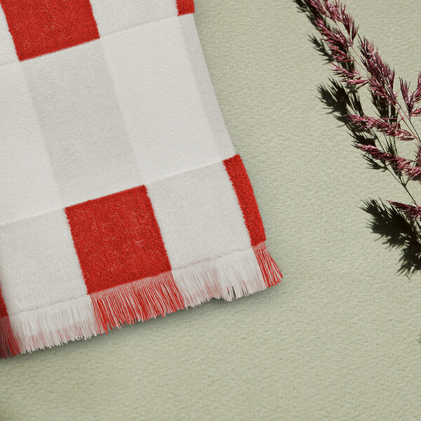 Amadeo Towel - Red