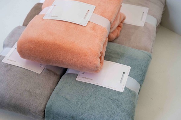 Olima Coral Fleece Blanket - Pale Seafoam