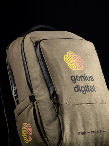 New York Backpack - Camel