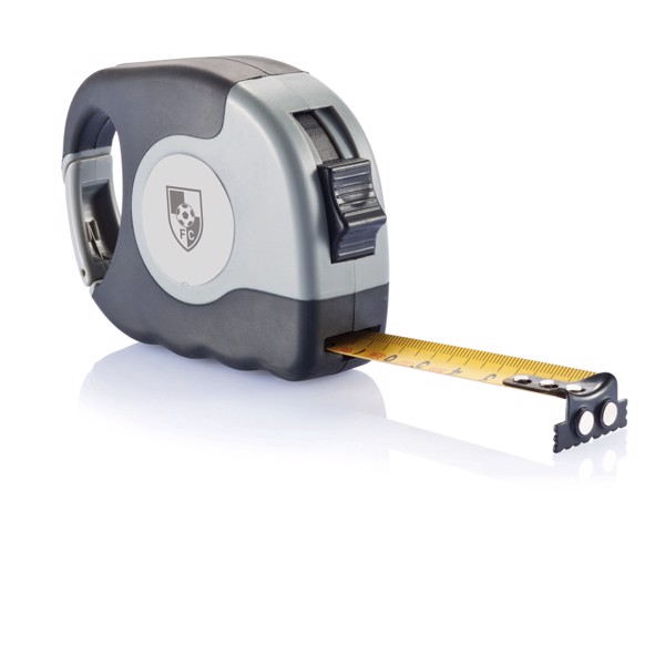 Measuring tape with carabiner