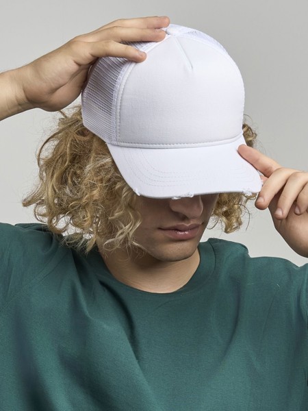 Rapper Destoyed - White White