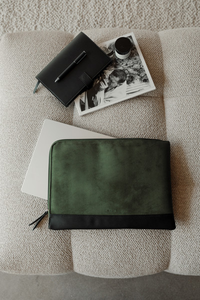 Obal na 16" notebook VINGA Marlow z RCS recykl. polyesteru - Zelená / Černá