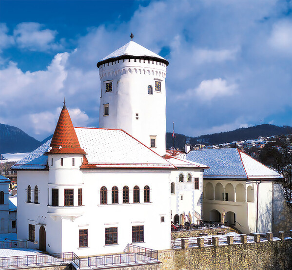 Plánovací nástěnný kalendář Slovensko - viazanka 2027