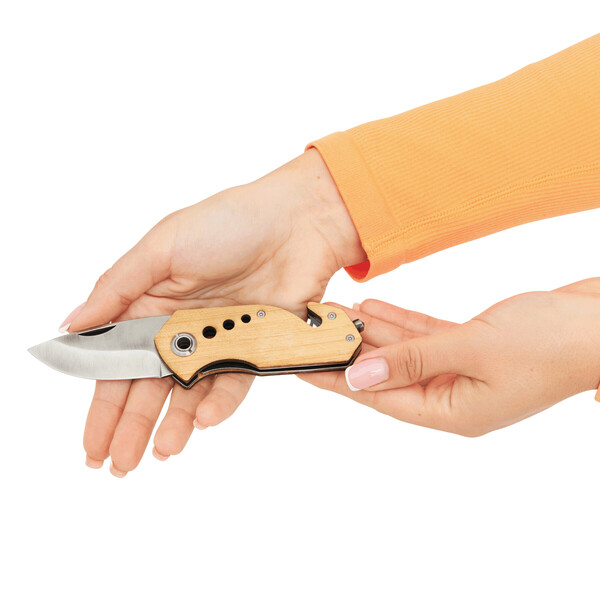 Pocket Knife Bamboo Hit