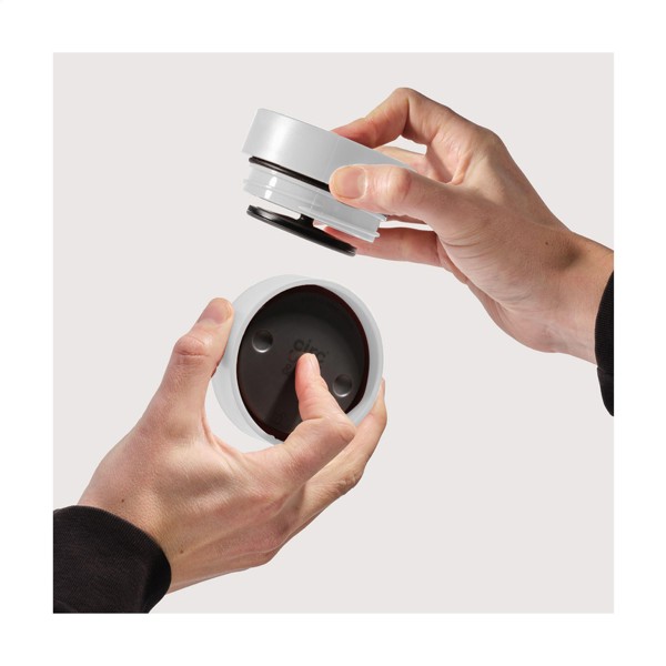 Circular&Co Recycled Stainless Steel Coffee Cup 227 ml - blanc