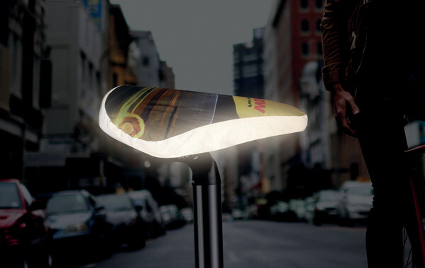 Full colour Polyester, reflective saddle cover - Full colour