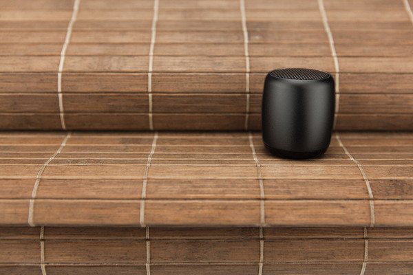 Mini bluetooth speaker