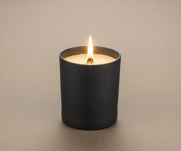 Soybean wax candle 220g - Black Pomegranate - VERA YOUNG