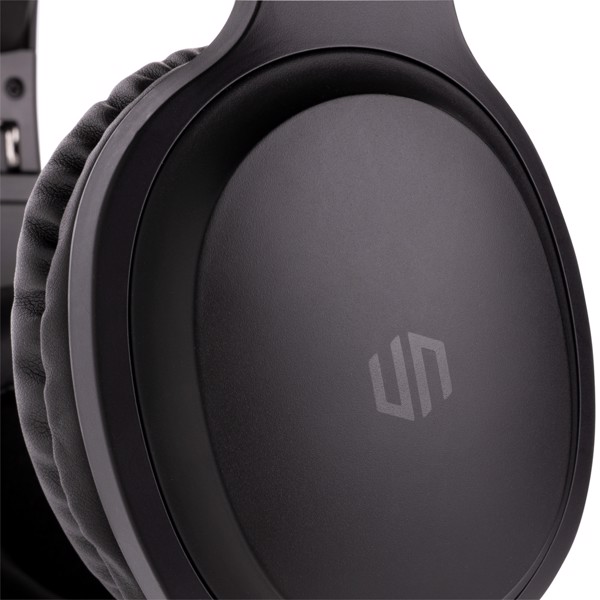 Urban Vitamin Belmont wireless headphone - Black