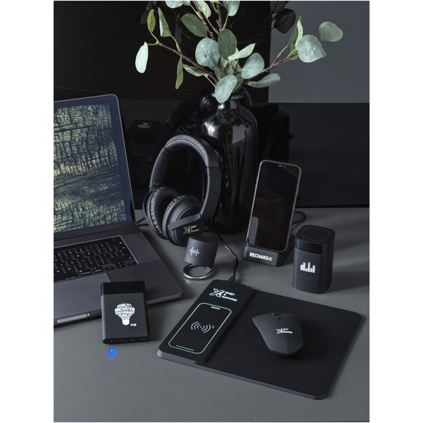 SCX.design W15 10W light-up wireless charging stand