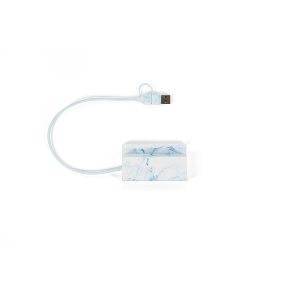 BERNERS HUB. Recyklovaný ABS rozbočovač s hlavními vstupy a výstupy