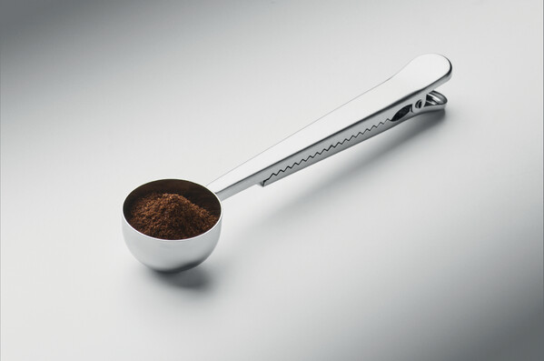 Coffee scoop with bag clip Spooncoop