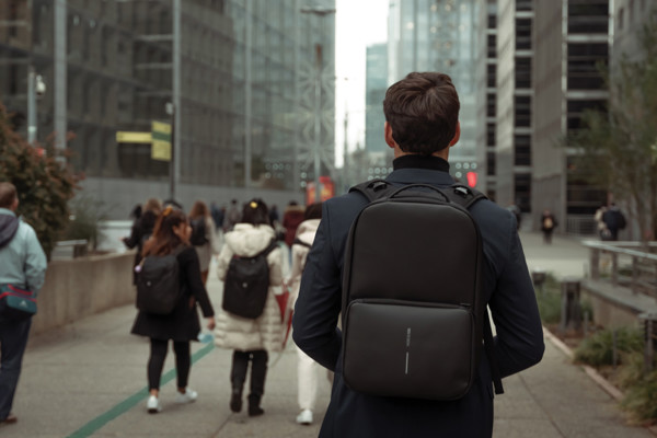 XD Design business,gym backpack 16–24L,USB port