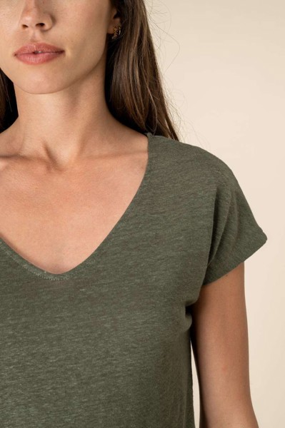 Ladies' V-Neck Linen T-Shirt - Ivory / S