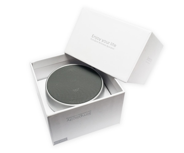 Metal bluetooth speaker
