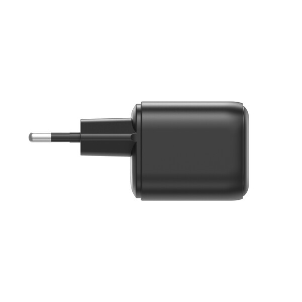 Urban Vitamin Livermore RCS recycled 100W GAN charger