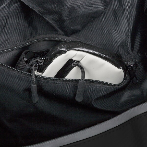 Duffle bag Aisha | Recycled | 40 l - black