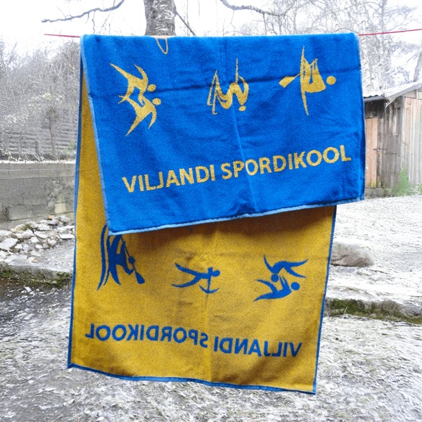 Saunalina sissekootud logoga
