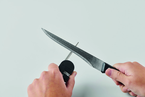 Pocket-sized knife sharpener Keensharp