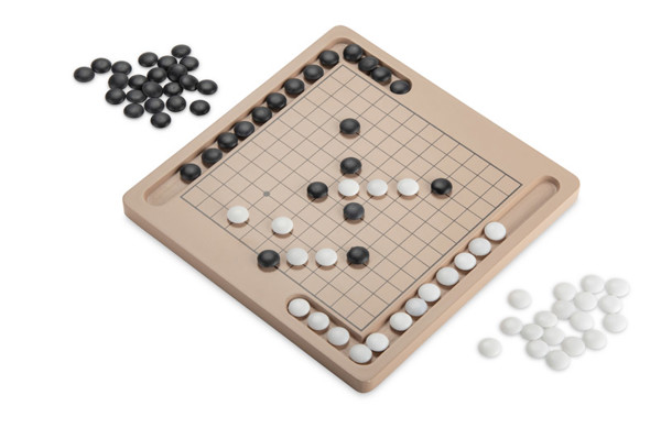 Logic game SENTO