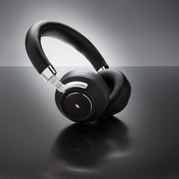 Aria Wireless Comfort Headphones - Black