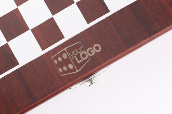 Wine set with chess TREBB