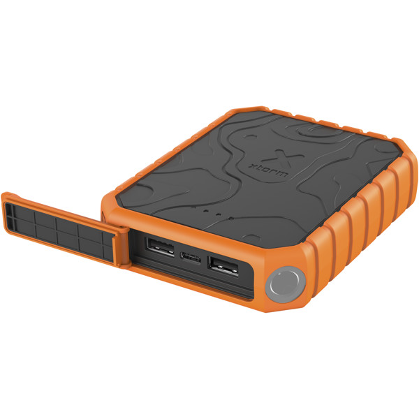 Xtorm XR201 Xtreme 20 W 10.000 mAh QC3.0 wasserdichte, robuste Powerbank mit Taschenlampe