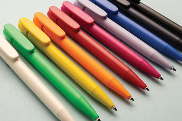 Stylo couleur uni en ABS recyclé et certifié GRS Devin - Rose