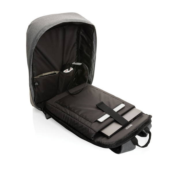 Swiss Peak backpack 15.6'', RFID, USB-C port - Grey