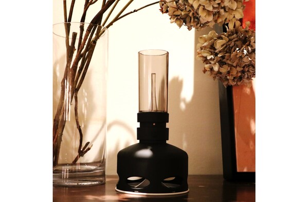 InSideOut Dimmable LED light with blow sensor - Black