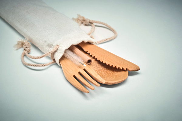 Couverts en bambou avec paille Setstraw