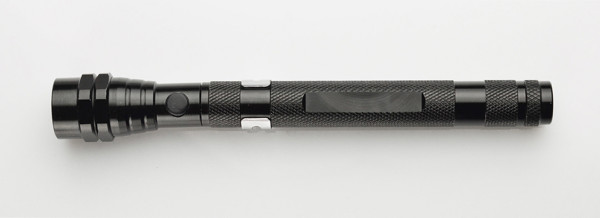 Flashlight with magnet ITI