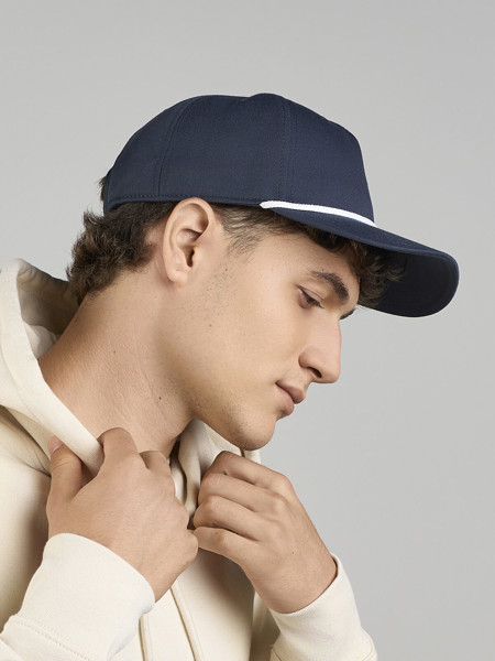 Paka - White / Black