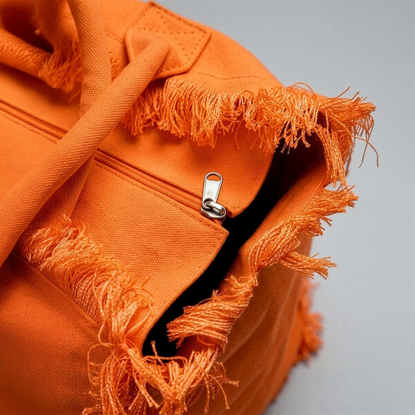 Cotton Bag Made Of 450 G/M2 Fabric. Equipped With Zip Closure And Inner Pocket - Orange