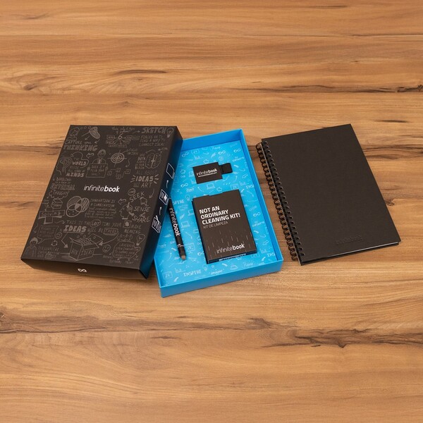 STARTER KIT INFINITEBOOK A5 PLANNER TEXTURE. Kit comprising "Infinitebook" with hard cover, 1 cleaning kit, 1 marker and 1 ballpoint holder
