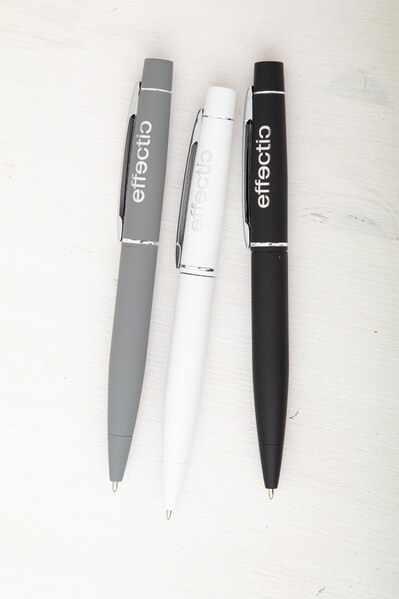 Ballpoint Pen Wobby - White