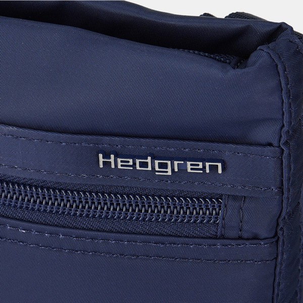 LEONCE | Small Vertical Crossbody + RFID - Hedgren - Total Eclipse /