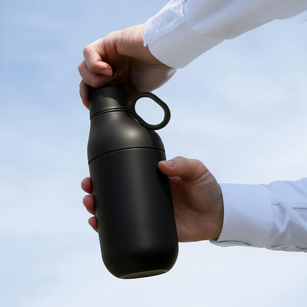 HOOKIPA M - BND877M - Bouteille et gobelet 2 en 1 (500 ml / 370 ml) Double paroi en acier inoxydable recyclé et ABS