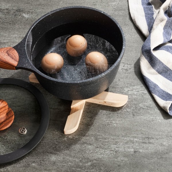 MYOKO Topfuntersetzer aus Holz