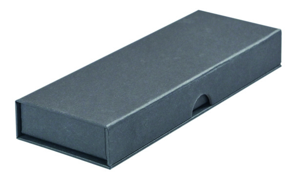 ETUI - Čierna