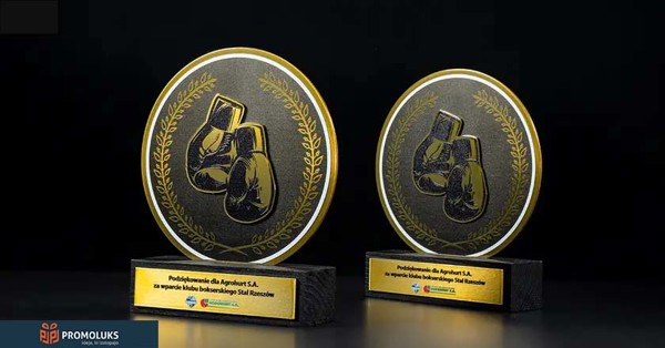 Trophies & Plakets - custom made