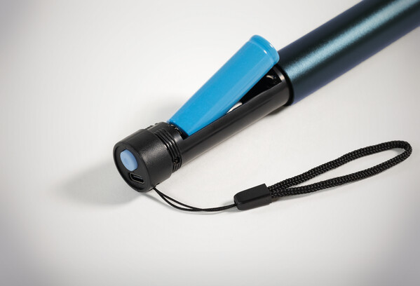 Lampe torche en aluminium Lume - Bleu Marine