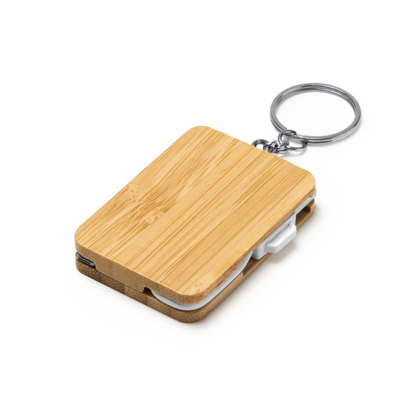 4-in-1 personalised bamboo charging cable with USB, Type C and Lightning connectors