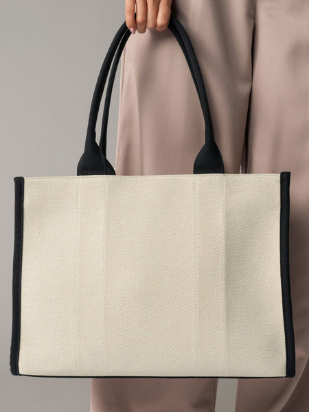 Puerto Large Tote - Natural / Black