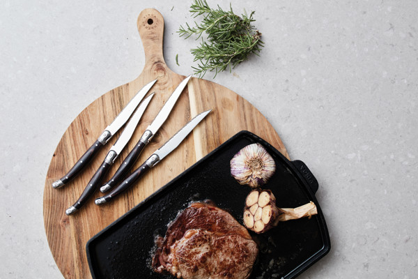 Vinga Gigaro steak knives set, stainless steel blades